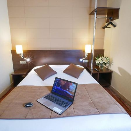 Hotel Inn Design Poitiers Sud מראה חיצוני תמונה