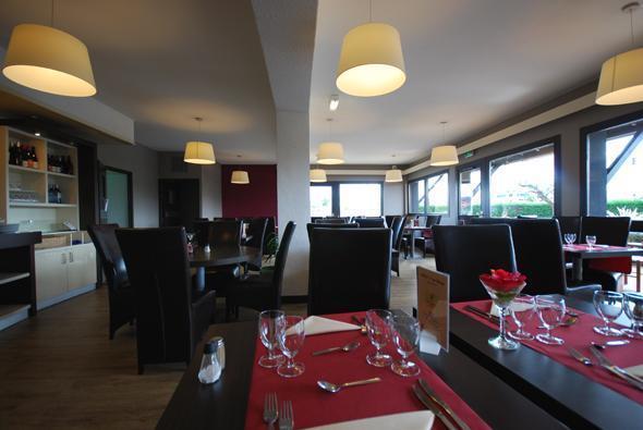 Hotel Inn Design Poitiers Sud מראה חיצוני תמונה