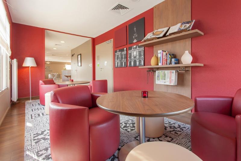 Hotel Inn Design Poitiers Sud מראה חיצוני תמונה