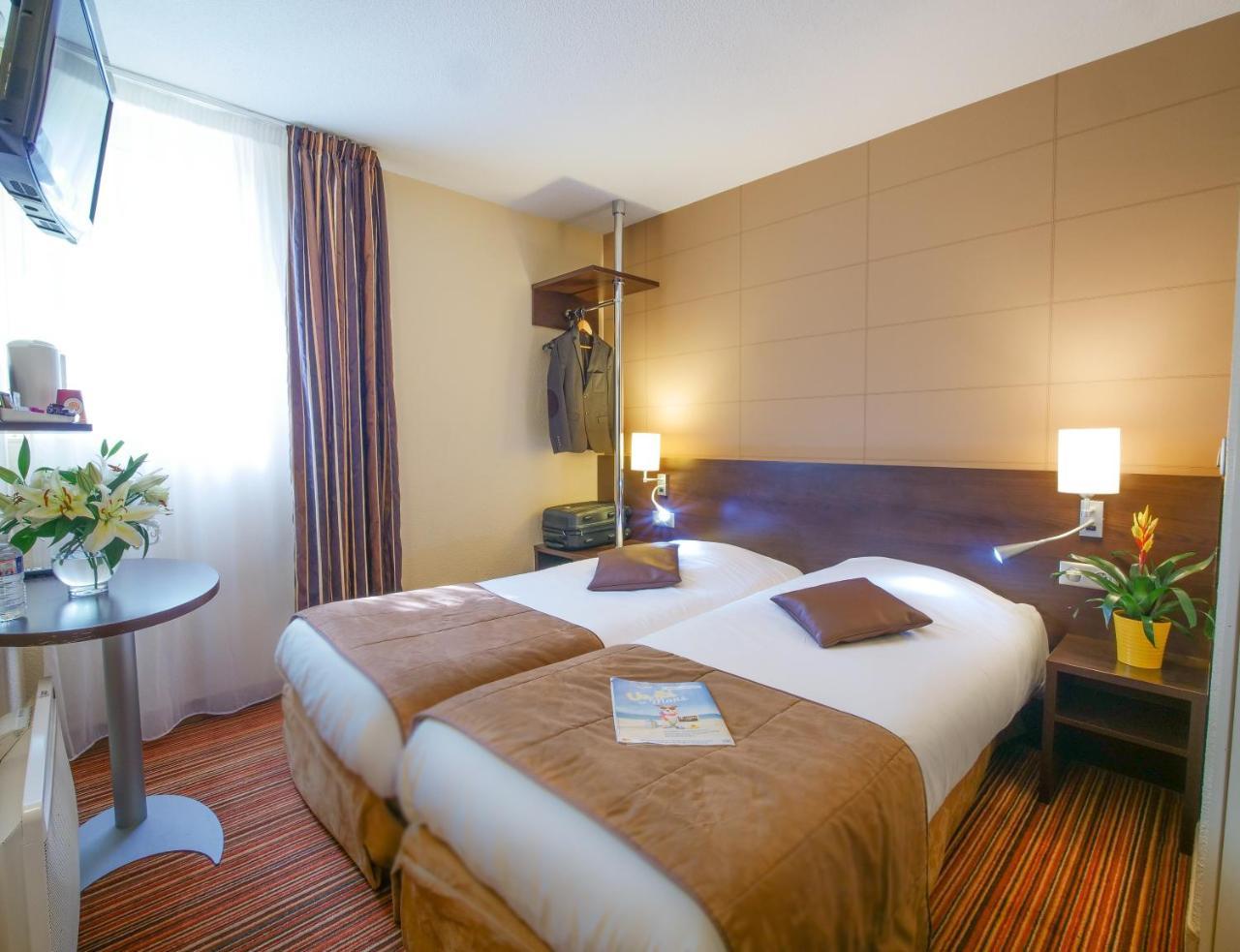 Hotel Inn Design Poitiers Sud מראה חיצוני תמונה
