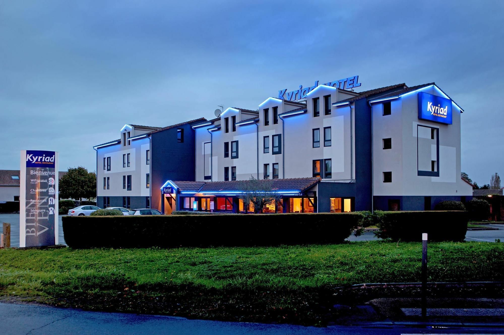 Hotel Inn Design Poitiers Sud מראה חיצוני תמונה