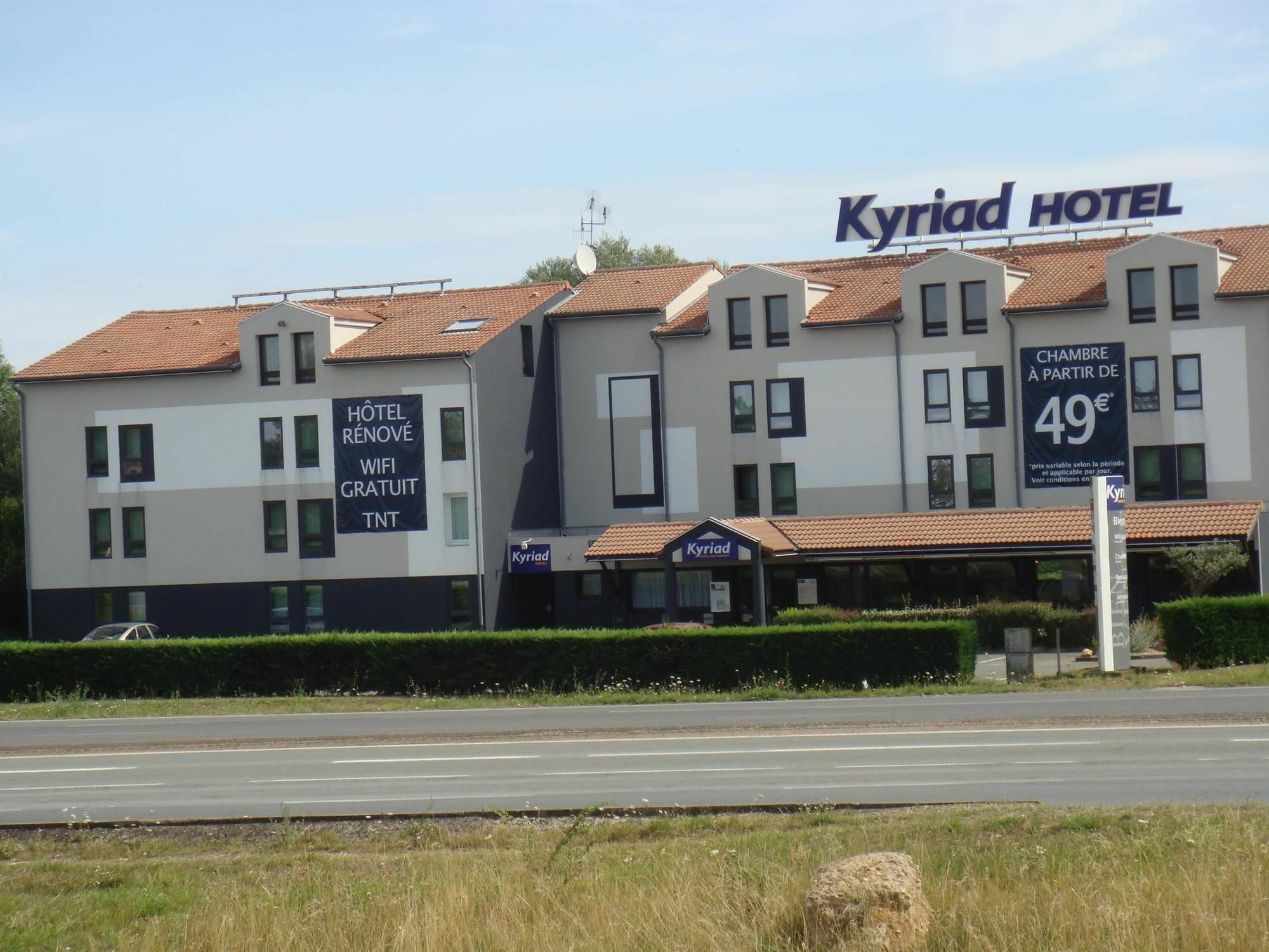 Hotel Inn Design Poitiers Sud מראה חיצוני תמונה