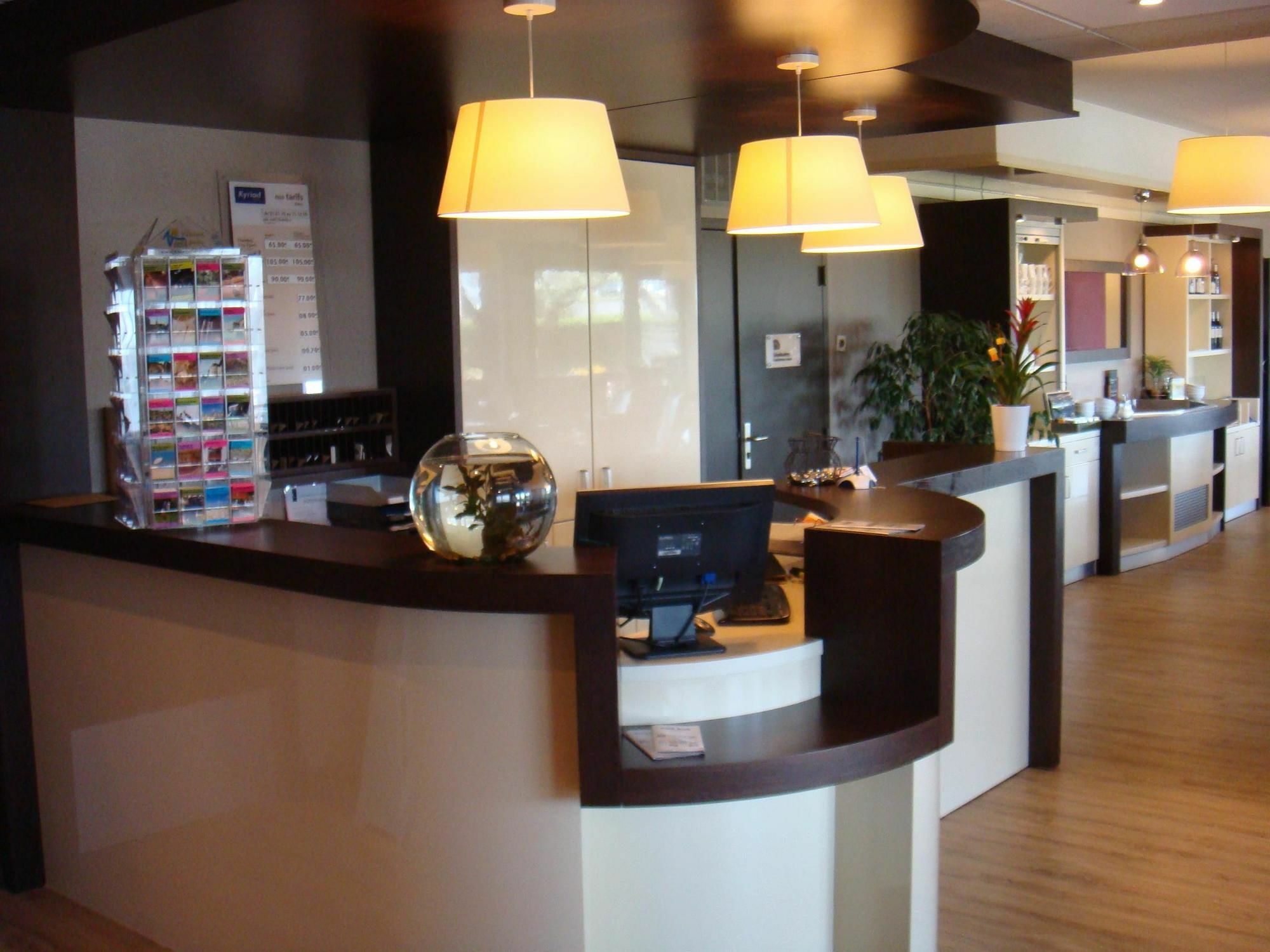 Hotel Inn Design Poitiers Sud מראה פנימי תמונה
