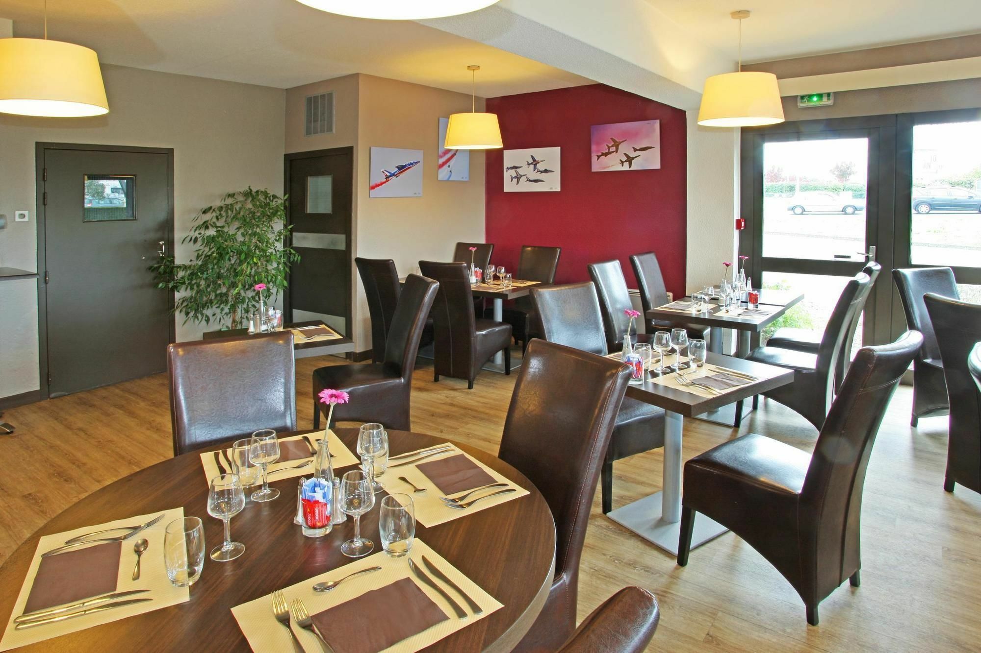 Hotel Inn Design Poitiers Sud מראה חיצוני תמונה